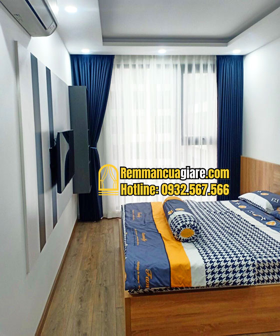 Lắp Rèm Vải Phòng Ngủ Chống nắng Màu Xanh Nước Biển Căn hộ Vinhome Central Park Bình Thạnh, TPHCM
